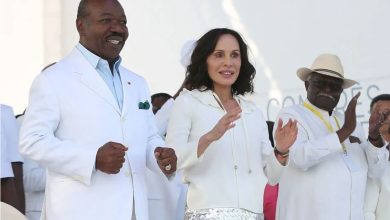 Photo of Coup d’Etat au Gabon : L’épouse de l’ex-président Ali Bongo inculpée pour « blanchiment de capitaux »