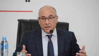 Photo of Zitouni : «L’Algérie entend encadrer ses importations et non pas les geler»