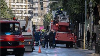 Photo of Grèce: Explosion d’un engin en face du bâtiment du ministère du Travail à Athènes