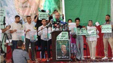 Photo of Voter en faveur du candidat indépendant Abdelmadjid Tebboune pour la poursuite de la politique de soutien social